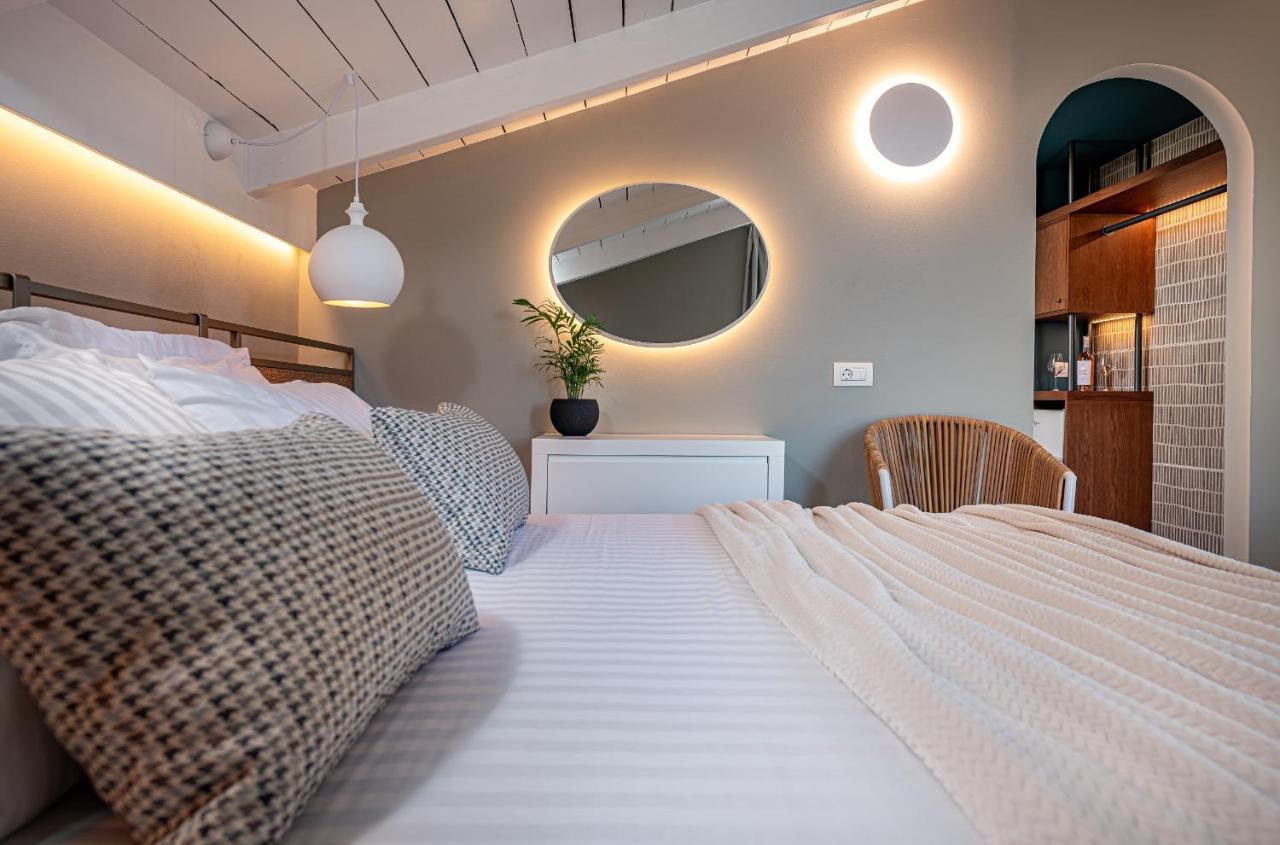 Horizon Apartments - Beachfront Luxury, By Zantewize Лаганас Екстериор снимка