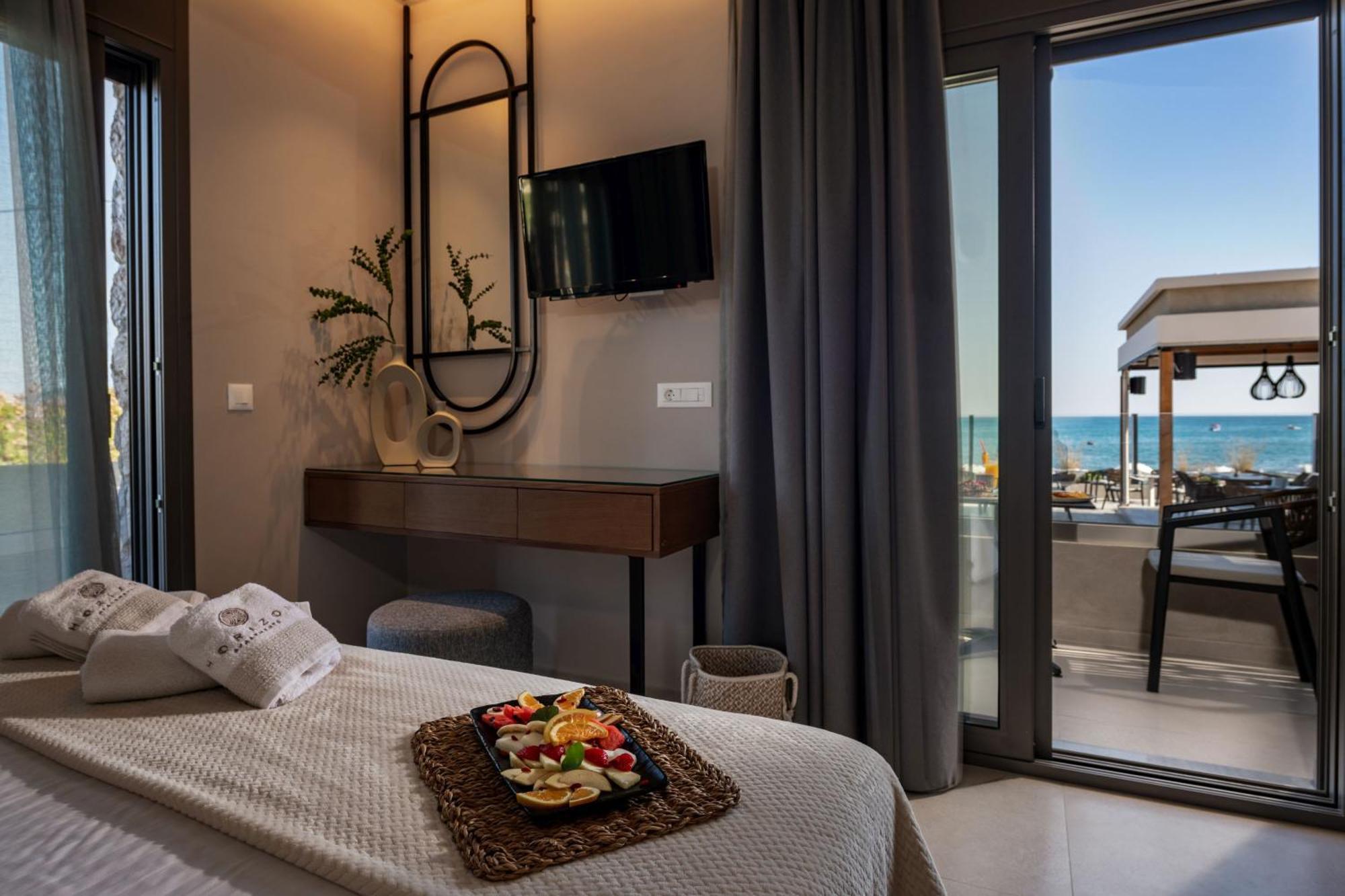 Horizon Apartments - Beachfront Luxury, By Zantewize Лаганас Екстериор снимка